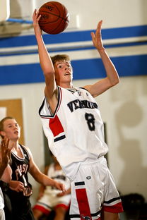 Ning官方宣布重要助攻新规，加拿大队引发争议！赛场气氛高涨